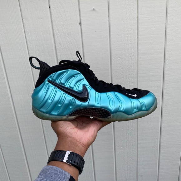 electric blue foamposite